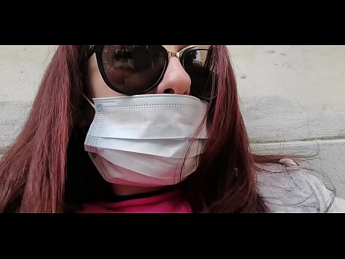 ❤️ Nicoletta hakmerret me fqinjin e saj dhe urinon në garazhin e tij (Karantina speciale italiane Covid19) ️ Porno në sq.makesexnotwar.ru ❤